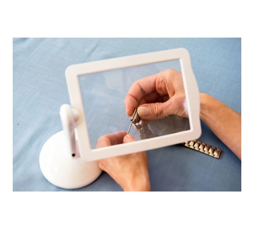 Nikula- 3X  360 Derece Döndürme Ekranlı, Çok Fonksiyonlu Masaüstü Büyüteç 3X